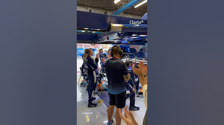 El aplauso de todo el equipo para Franco Colapinto: terminó 12 en su debut de la Fórmula 1