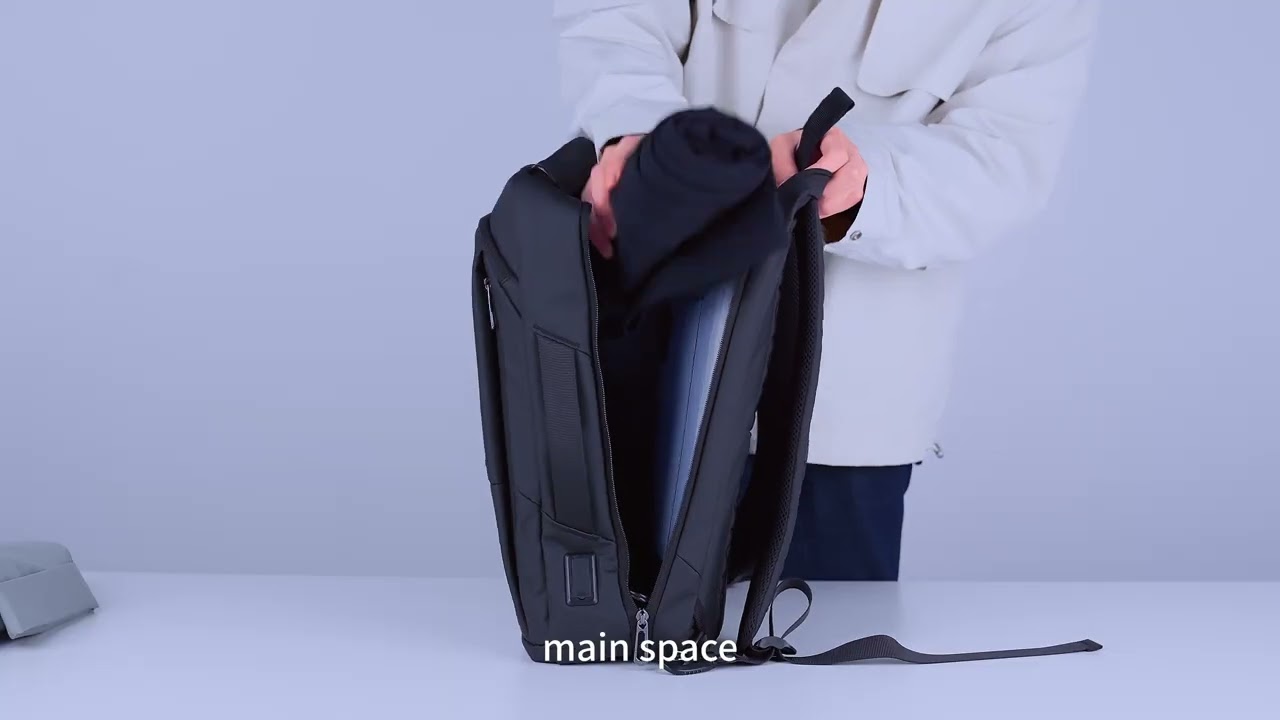 Mark Ryden | Squero III: Multi-type Switch Laptop Backpack 3 in-1