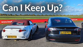 Chasing a Tesla Model 3 Performance in a standard MX5 on Track. by Richard Fanders 12,965 views 6 months ago 4 minutes, 41 seconds