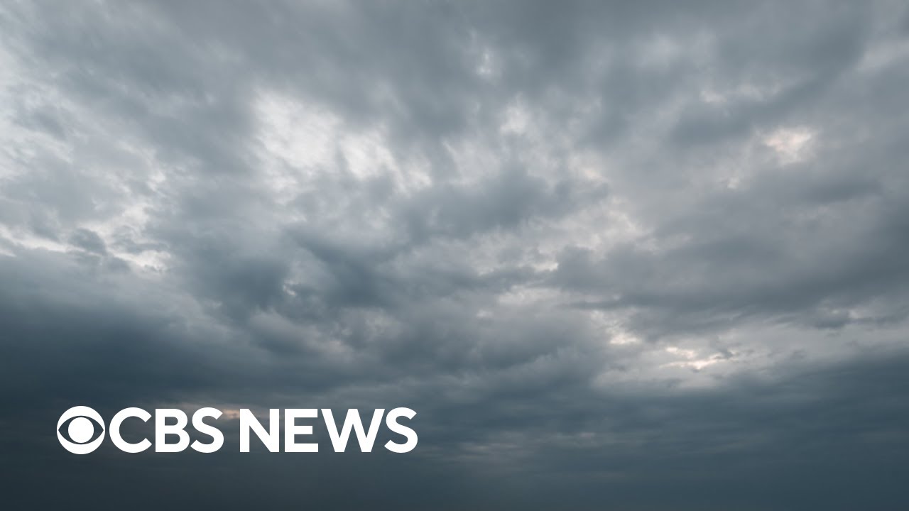 Powerful storm brings severe weather risk to the South - YouTube