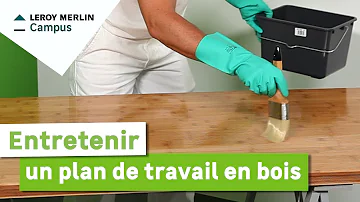 Comment enlever des taches sur un plan de travail en bois ?