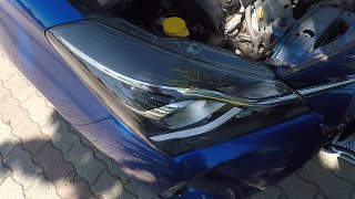Toyota Yaris - Front Right Lights Replacement