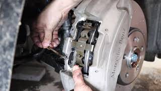 Mercedes C300 W205 Sport Brakes Replacement