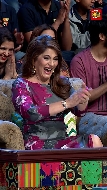 Karan Johar Ne Kaha 'Kabhi Khushi Kabhie Gham' Mein Kareena Ne Overacting Ki Saari Limit Tod Di