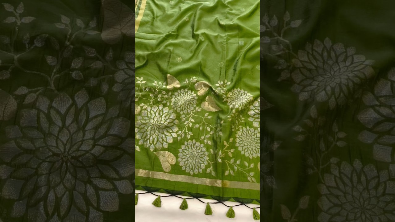 Soft Khadi Raw Silk Floral Pallu Saree