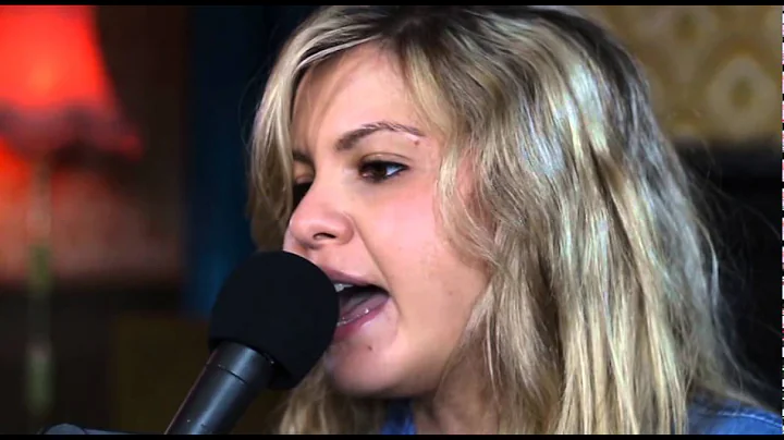 Cathryn Green Performs 'Place To Belong'