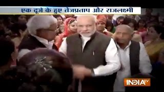 PM Modi, Sonia Gandhi Attend Wedding Reception of Lalu Yadav's Daughter - India TV