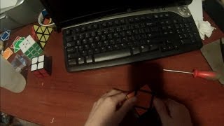 Skewb Disassembly