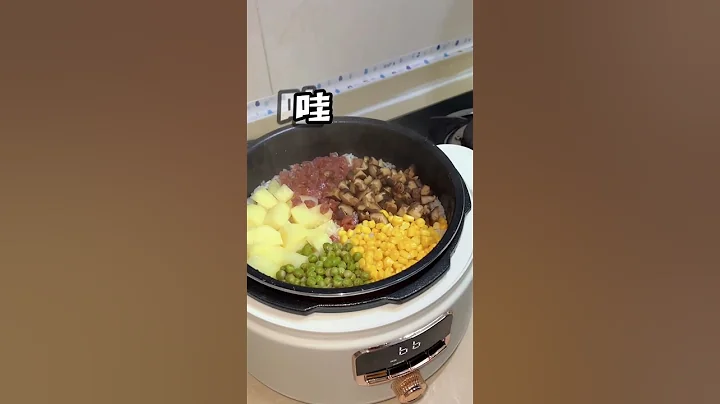 土豆臘腸燜飯，太好吃了！ - 天天要聞