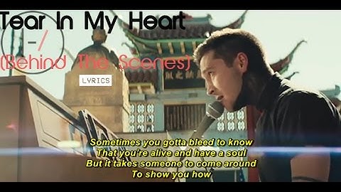 twenty one pilots ● Tear In My Heart (Behind The Scenes)