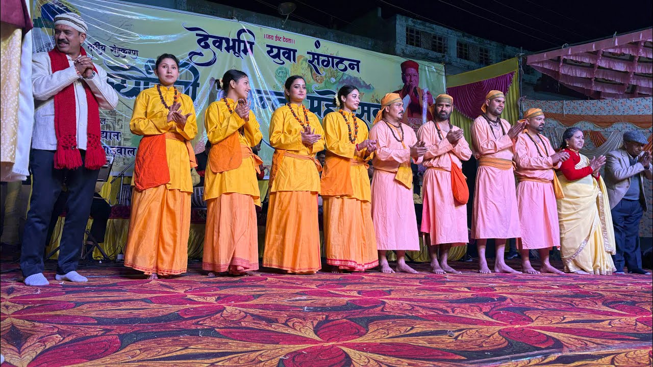 बहुत सुंदर प्रस्तुति गढ़वाली गीतों की झूम 💃💃💃💃🌺🌺🌺