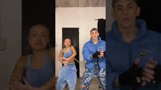 Khea y Tuli acosta bailan juntos \