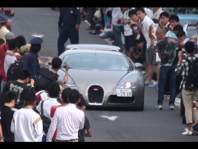 2億円】( ^ ^ )/大注目！希少なブガッティ・ヴェイロンの公道走行動画