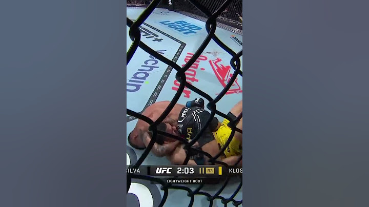 That's one way to escape a guillotine 😳 #UFC301