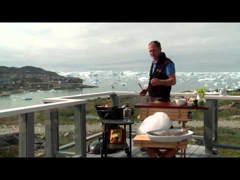 Chris Cooking Halibut A Taste Of Greenland-11-08-2015