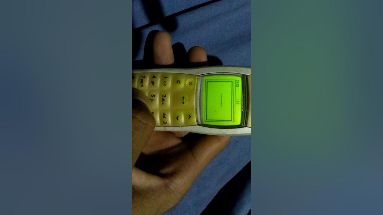 Nokia 110 traz o clássico Snake, o jogo da cobrinha, e custa R$ 169