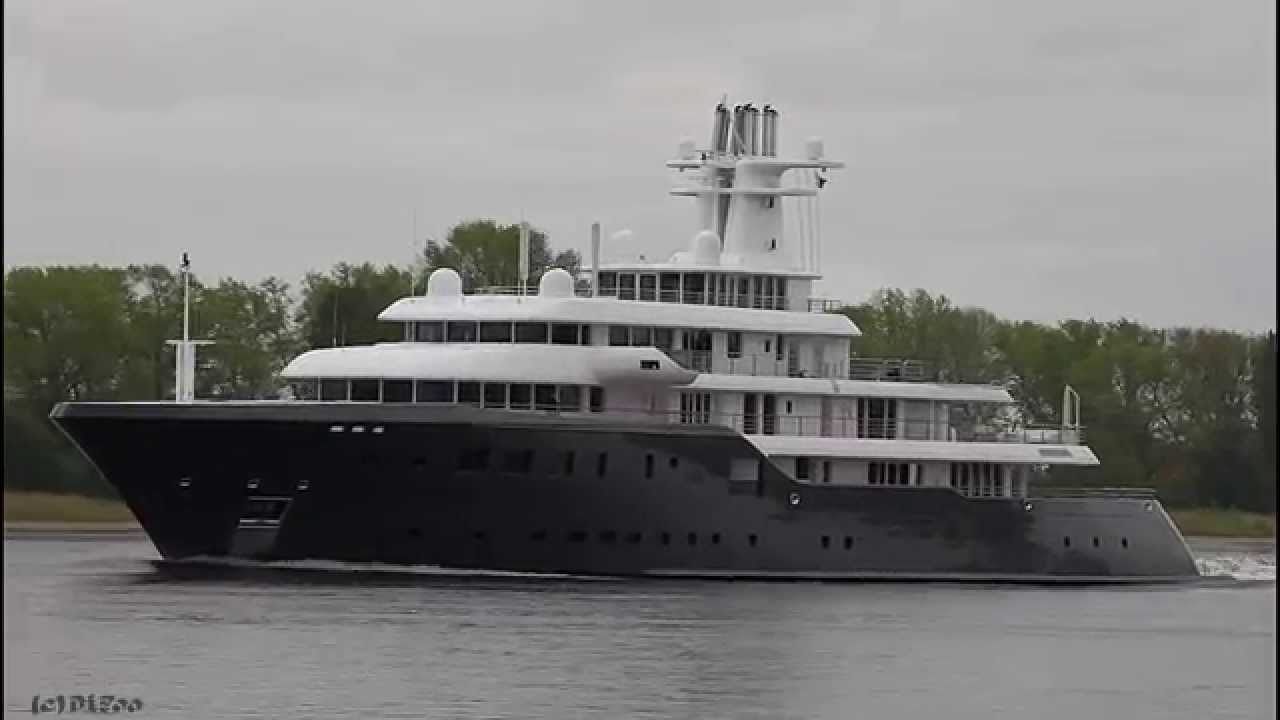 mega yacht ice