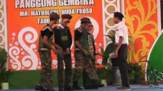 Drama Politik  Panggung Gembira 2015