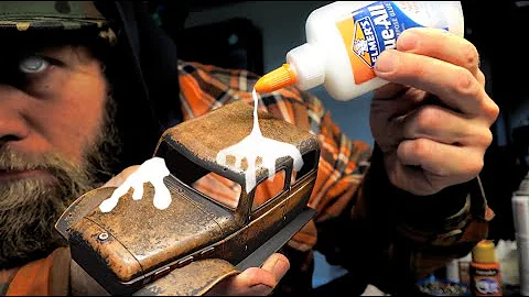 Using GLUE to make fake RUST (scx24 hard body paint)