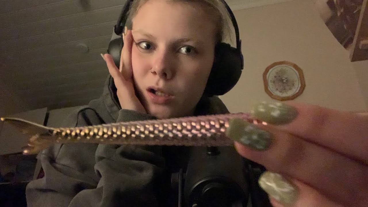 ASMR SUOMI mermaid brush ja muuta kivaa