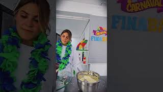 FINABAR - Açaí at Carnival with Flash