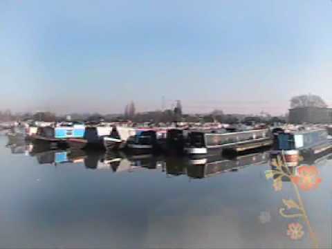 www.inburton.co.uk Another 2 Minute Tour from InBurton.co.uk. Barton Marina is at Barton under Needwood in Burton on Trent, Staffordshire. There is a large lake with a scenic walk around it as well as a canal marina with shops, cafe, pub and restaurant. For more information about Barton Marina, click the link above.