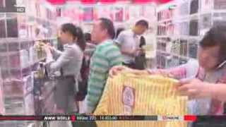 Largest Uniqlo store opens in Shanghai