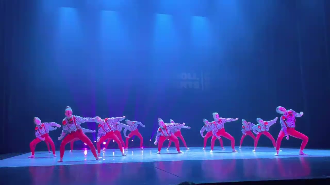 Ciara Tantsukool - Maagiline Tsirkus | Koolitants piirkondlik voor 2023