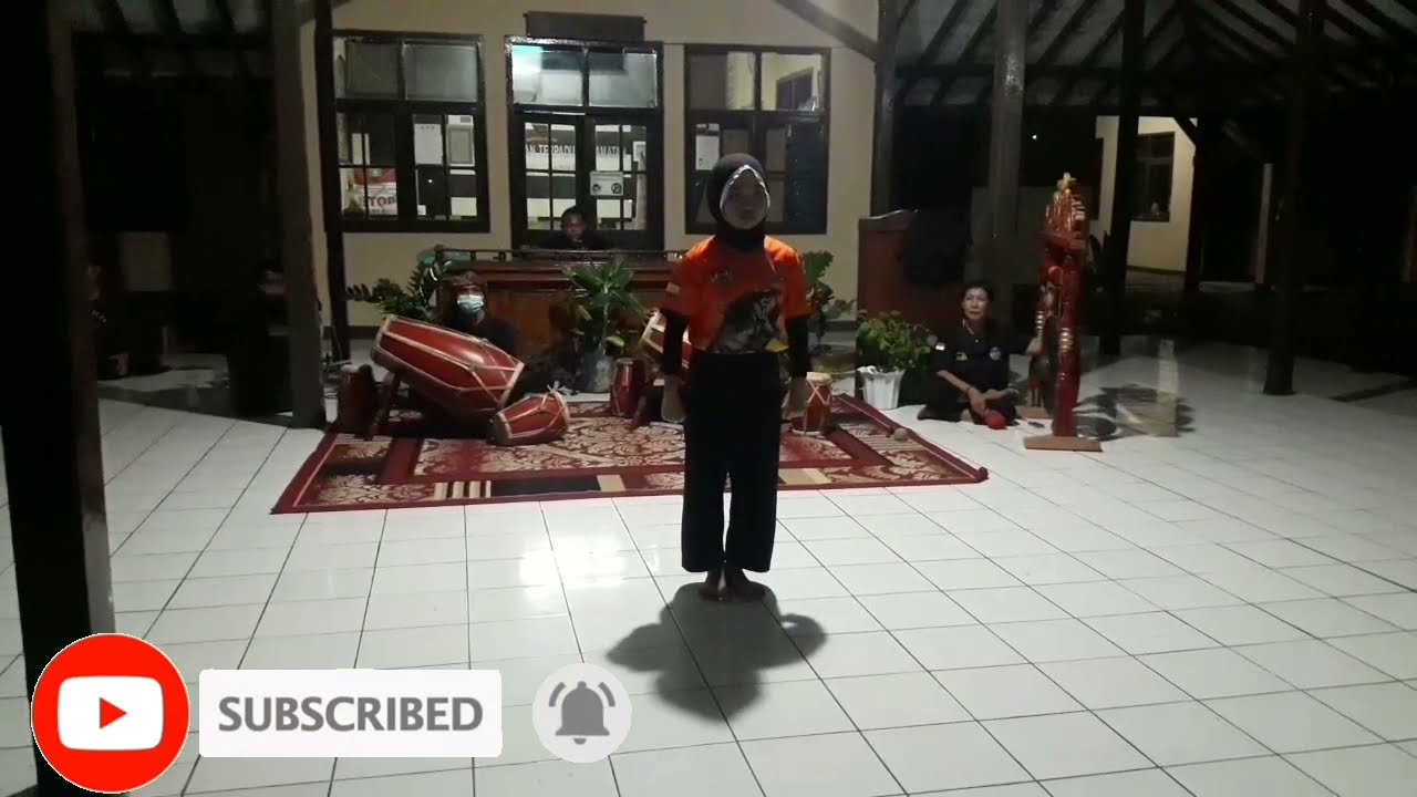 #PPS_LAYUNG_SARI #WADO_JAWARA TUNJRENG TUNGGAL Resti Stevileani