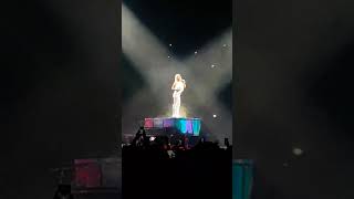 Lady Gaga - Million Reasons  (Joanne World Tour Montréal Nov 3)