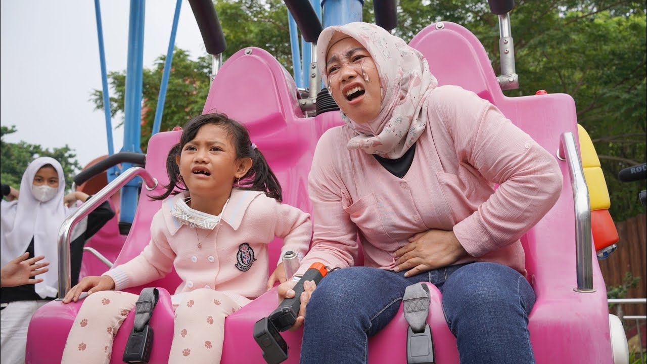 VLOG LIBURAN KE DUFAN 🥳 SERU BERMAIN WAHANA ANAK | Salsa and Family