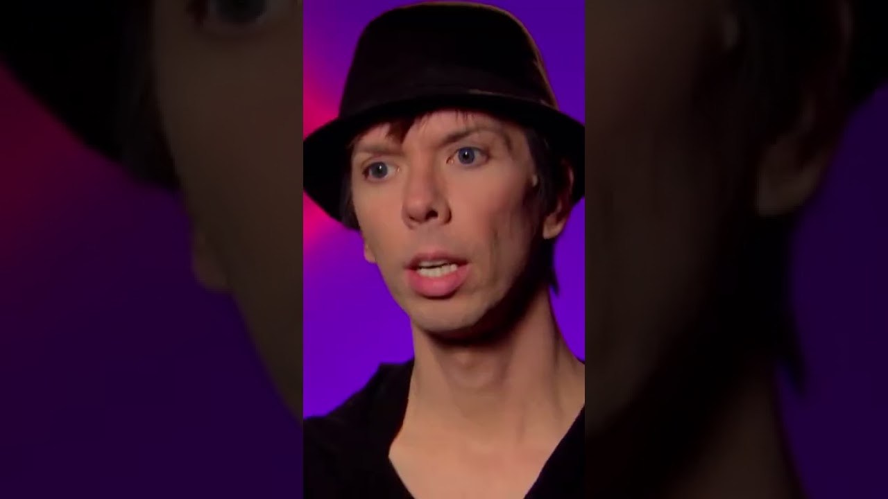 RuPaul's Drag Race Season 6 Is Vivacious Older Than Kelly Mantle? 