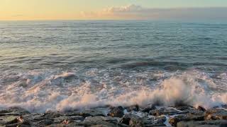 Gentle Waves on a Small White Rock Beach - Relaxing Ocean Sounds