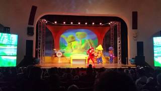 Bubble Guppies Live