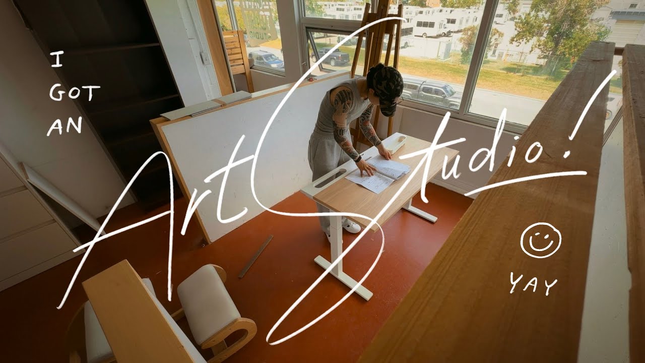 moving in to my new art studio :))) - YouTube
