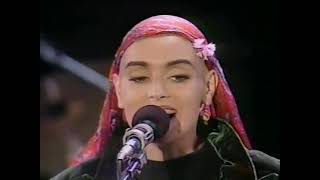 Peter Gabriel & Sinead O'connor 'Dont Give Up' LIVE 1990