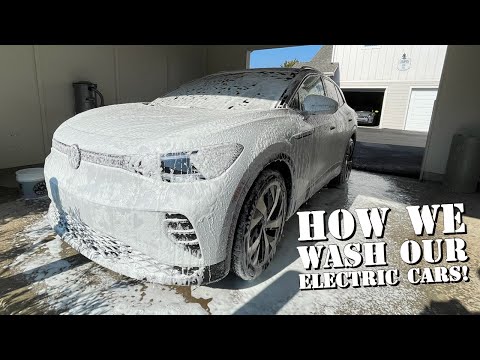 How To Wash Your Car to Prevent Swirls