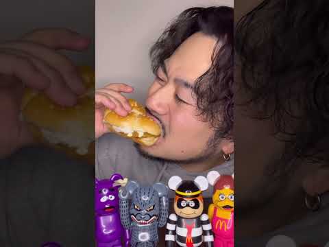 【ASMR】リバイバルバーガーズのチリソースえびフィレオ食べてみた。#shorts #asmr