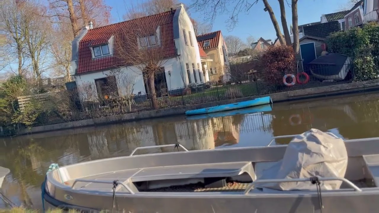 🌊 Beautiful canal Amsterdam #Netherlands #TravelVlog #EuropeTravel #CityOfCanals #Travel2026