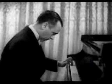 Jose Iturbi plays Albeniz Sevillana