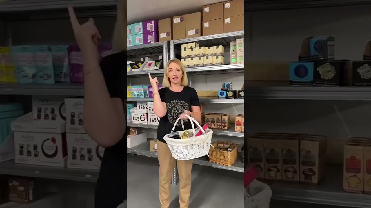 Come & create an Anniversary Gift Basket with me 🥂❤️ 