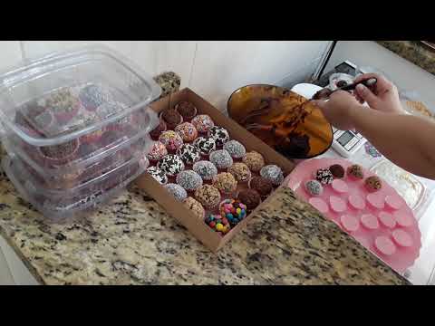 Bem vindos por aqui! Receita de Brigadeiro TRADICIONAL- rende 50 unidades- sucesso garantido nas fes. 
