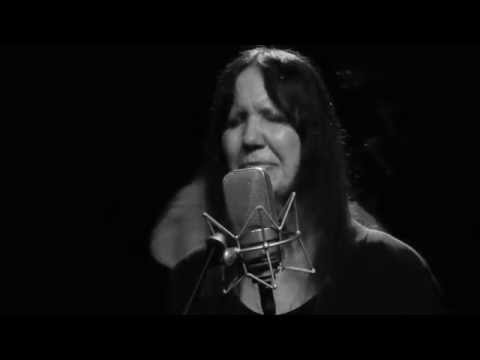 Patty Waters  Moon Don39t Come Up Tonight Live in Copenhagen November 8th 2015