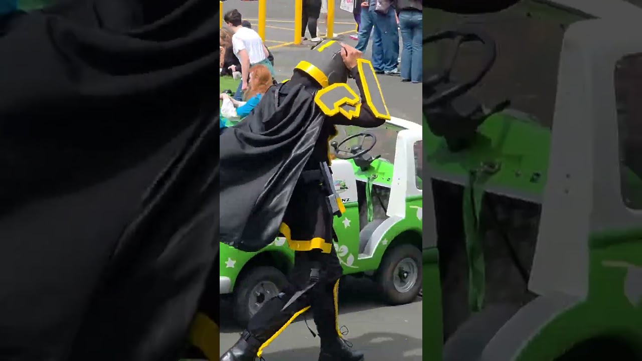 От эпичных косплеев до безумных продаж мерча... На Armageddon Expo 2025 в Окленде было всё! 🎭