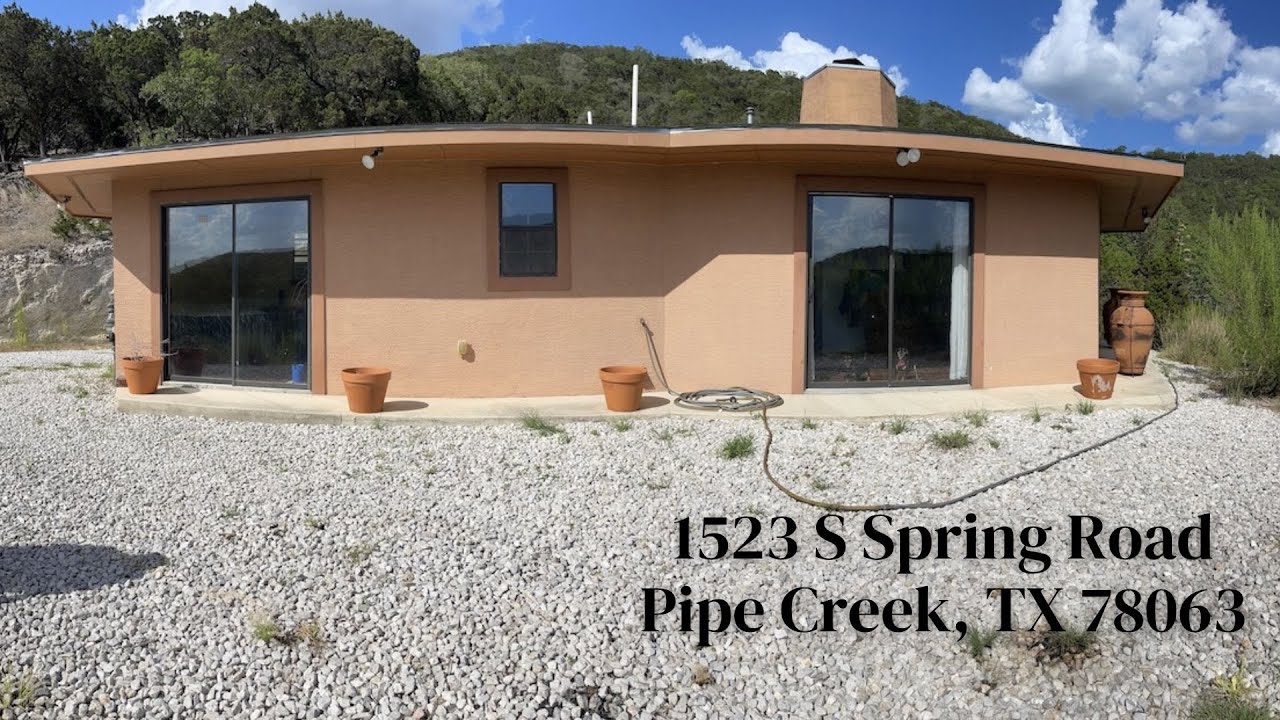 1523 S Spring Road | Pipe Creek, TX 78063 - YouTube