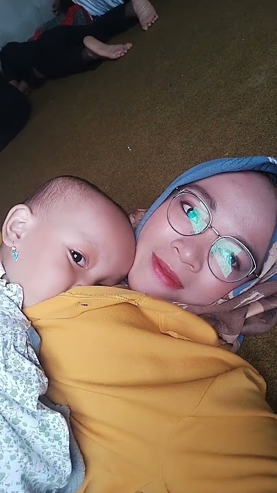 udah gede masih nenen #nenen #udahgedemasihnenen #bayicomel #bayigemes #shorts