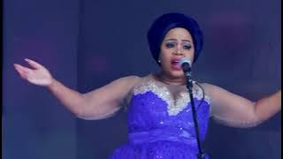 (Full Version) Sammy M Feat. Dr Winnie Mashaba-Makgotla (Live)