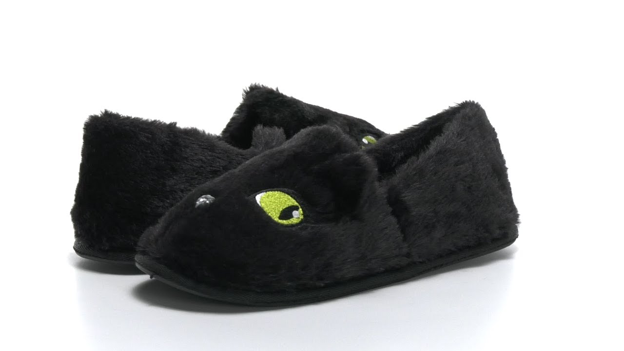 dsw boys slippers
