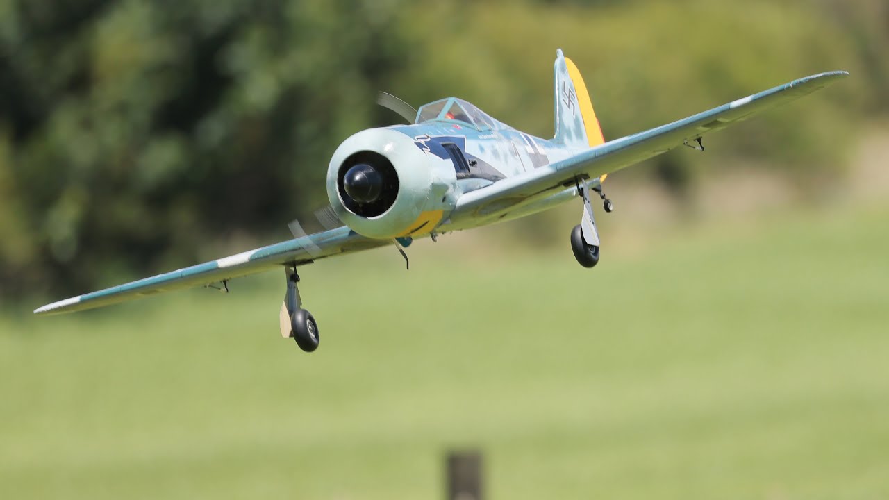 NPMAC 28 Dec 2025, Post Christmas flying at the strip,