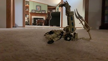 Transformers stop motion: bonecrusher transformation.